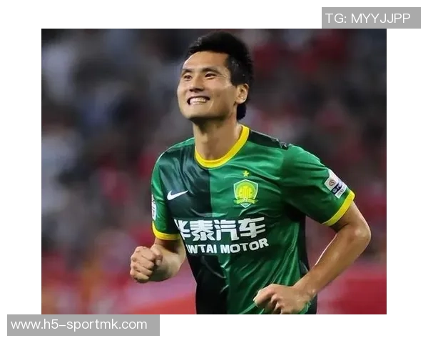 邵佳一在家看电脑时惊现700多条信息不知官宣时机何在